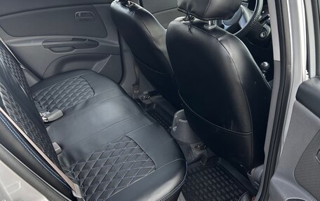 KIA Rio II, 2011 год, 500 000 рублей, 9 фотография
