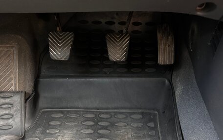 KIA Rio II, 2011 год, 500 000 рублей, 11 фотография