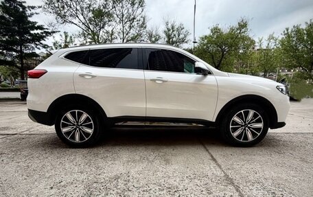 Haval H6, 2023 год, 1 740 000 рублей, 5 фотография