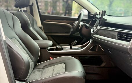 Haval H6, 2023 год, 1 740 000 рублей, 3 фотография