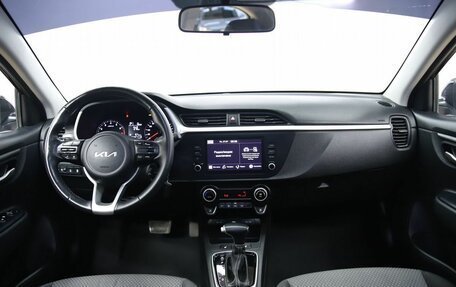 KIA Rio IV, 2021 год, 1 690 000 рублей, 12 фотография