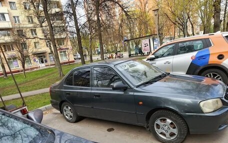 Hyundai Accent II, 2008 год, 370 000 рублей, 2 фотография