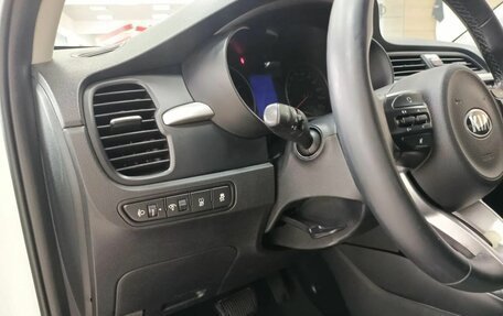 KIA Rio IV, 2018 год, 920 000 рублей, 9 фотография