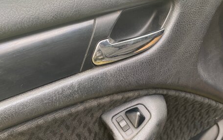 BMW 3 серия, 2000 год, 290 000 рублей, 6 фотография