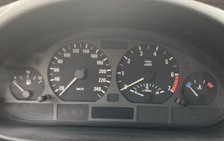BMW 3 серия, 2000 год, 290 000 рублей, 11 фотография
