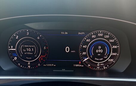 Volkswagen Tiguan II, 2018 год, 2 580 000 рублей, 23 фотография