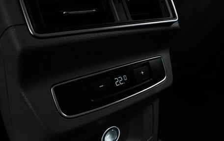 Audi Q5, 2018 год, 2 595 000 рублей, 12 фотография