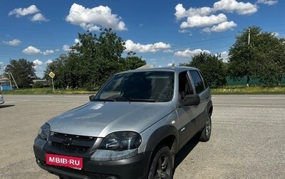 Chevrolet Niva I рестайлинг, 2011 год, 600 000 рублей, 1 фотография