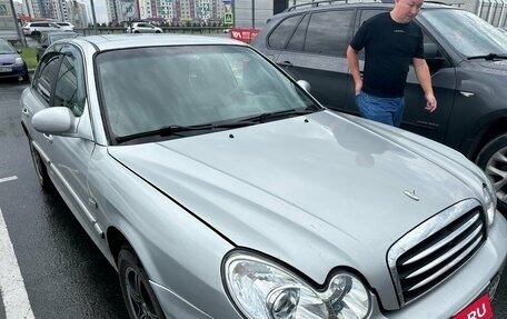 Hyundai Sonata IV рестайлинг, 2005 год, 350 000 рублей, 1 фотография