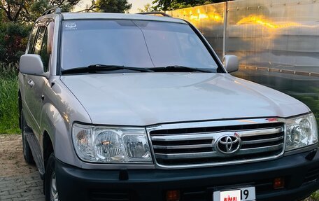 Toyota Land Cruiser 100 рестайлинг 2, 1998 год, 1 560 000 рублей, 19 фотография