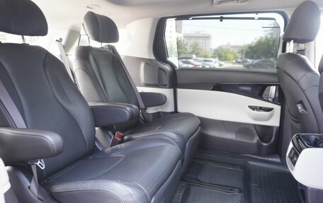 KIA Carnival, 2021 год, 3 500 000 рублей, 10 фотография
