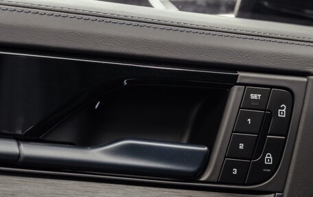 Porsche Cayenne III, 2024 год, 29 000 000 рублей, 18 фотография