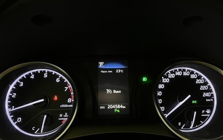 Toyota Camry, 2019 год, 2 050 000 рублей, 11 фотография