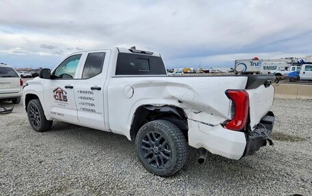 Toyota Tundra, 2024 год, 4 400 000 рублей, 3 фотография