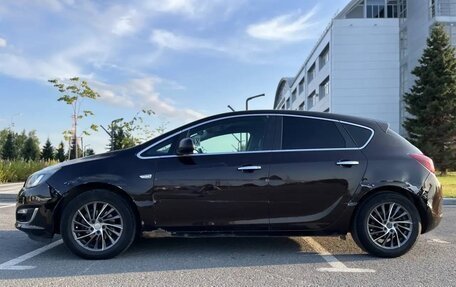 Opel Astra J, 2013 год, 620 000 рублей, 16 фотография