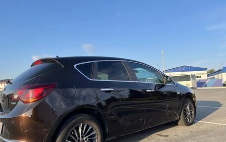Opel Astra J, 2013 год, 620 000 рублей, 13 фотография