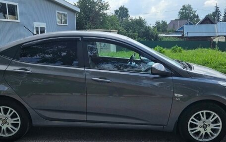 Hyundai Solaris II рестайлинг, 2013 год, 780 000 рублей, 7 фотография