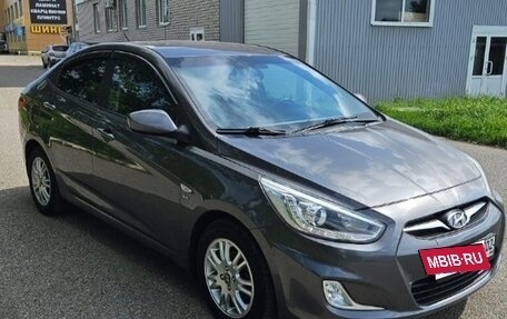 Hyundai Solaris II рестайлинг, 2013 год, 780 000 рублей, 8 фотография