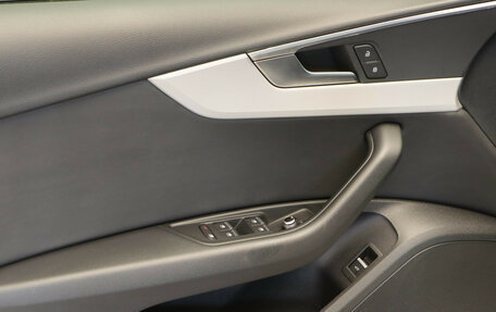 Audi A4, 2021 год, 2 775 000 рублей, 26 фотография