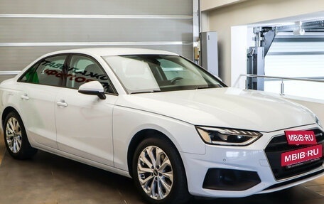 Audi A4, 2021 год, 2 775 000 рублей, 4 фотография