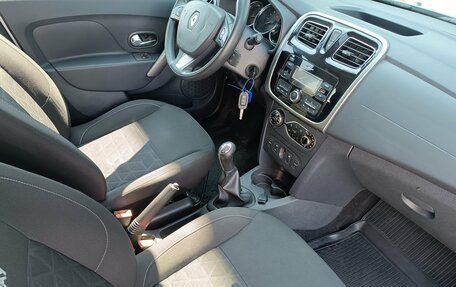 Renault Sandero II рестайлинг, 2017 год, 949 000 рублей, 11 фотография