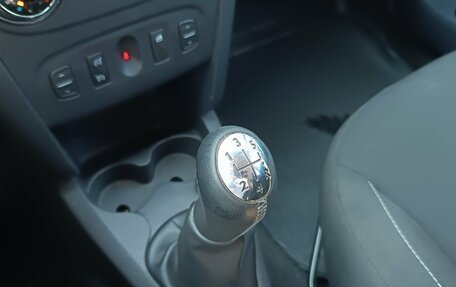 Renault Sandero II рестайлинг, 2017 год, 949 000 рублей, 13 фотография