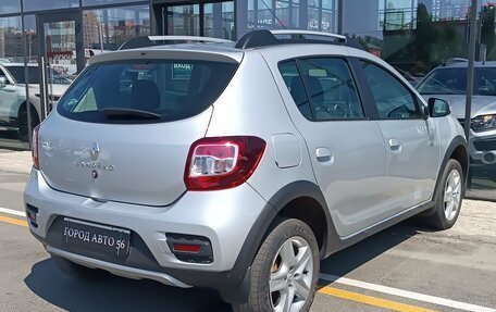 Renault Sandero II рестайлинг, 2017 год, 949 000 рублей, 7 фотография