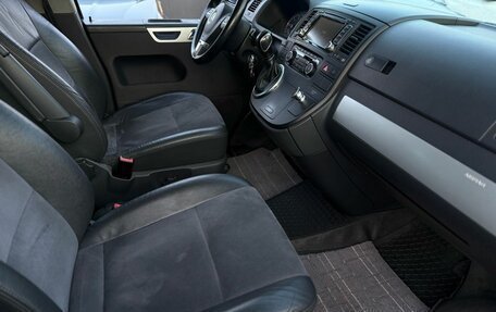 Volkswagen Multivan T5, 2014 год, 2 500 000 рублей, 10 фотография