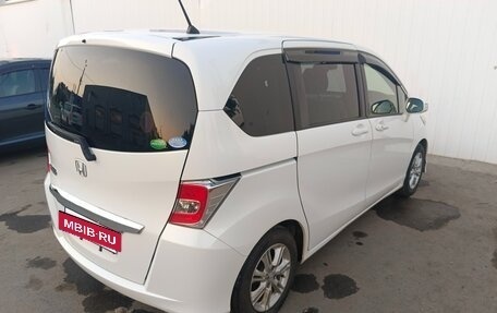 Honda Freed I, 2014 год, 1 050 000 рублей, 7 фотография