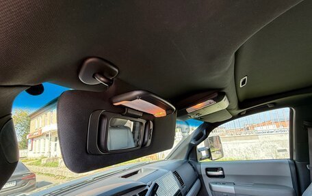 Toyota Sequoia II рестайлинг, 2008 год, 4 500 000 рублей, 30 фотография