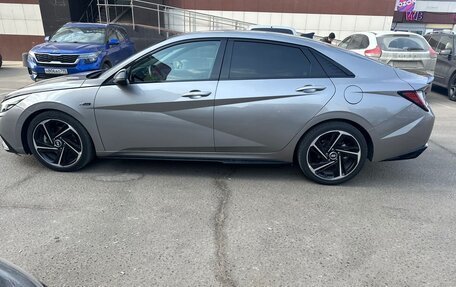 Hyundai Elantra, 2021 год, 1 980 000 рублей, 2 фотография