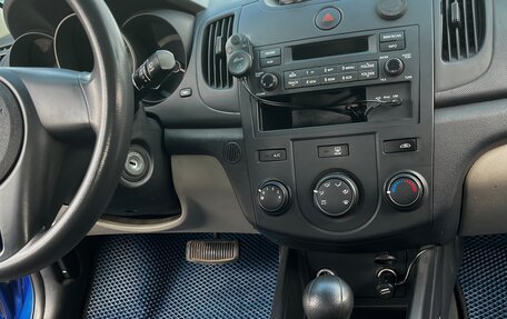 KIA Forte II, 2009 год, 700 000 рублей, 9 фотография