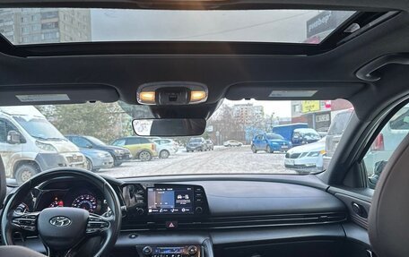 Hyundai Elantra, 2021 год, 1 980 000 рублей, 9 фотография