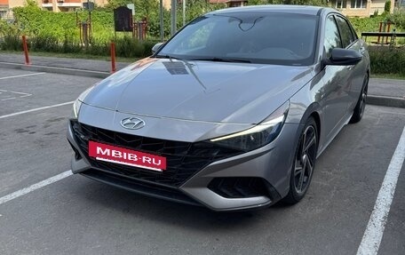 Hyundai Elantra, 2021 год, 1 980 000 рублей, 10 фотография