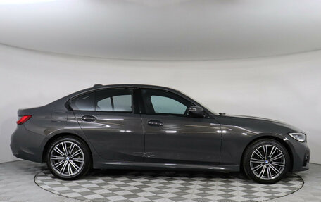 BMW 3 серия, 2019 год, 3 697 000 рублей, 7 фотография