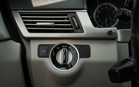 Mercedes-Benz E-Класс, 2012 год, 1 500 000 рублей, 13 фотография