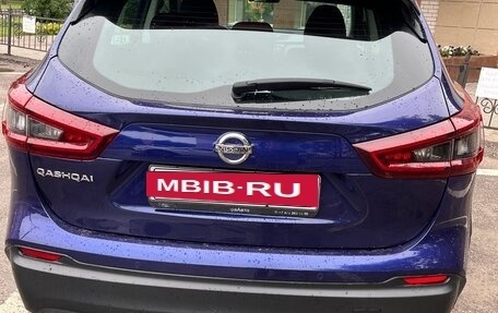 Nissan Qashqai, 2022 год, 2 500 000 рублей, 4 фотография
