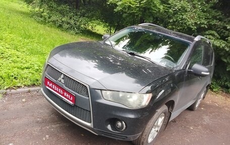Mitsubishi Outlander III рестайлинг 3, 2010 год, 520 000 рублей, 1 фотография