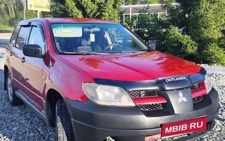 Mitsubishi Outlander III рестайлинг 3, 2002 год, 370 000 рублей, 1 фотография