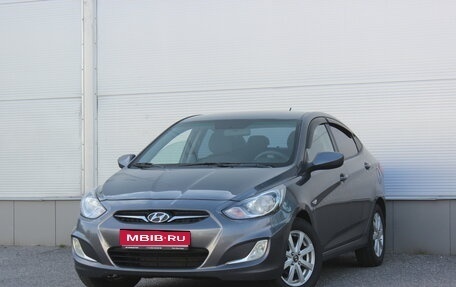 Hyundai Solaris II рестайлинг, 2011 год, 677 000 рублей, 1 фотография