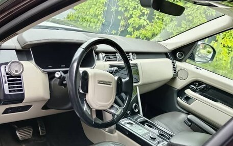 Land Rover Range Rover IV рестайлинг, 2018 год, 4 700 000 рублей, 1 фотография