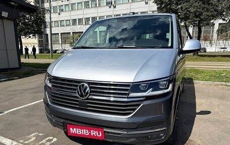 Volkswagen Multivan T6 рестайлинг, 2023 год, 8 500 000 рублей, 1 фотография
