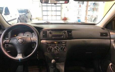Toyota Corolla, 2002 год, 368 000 рублей, 13 фотография