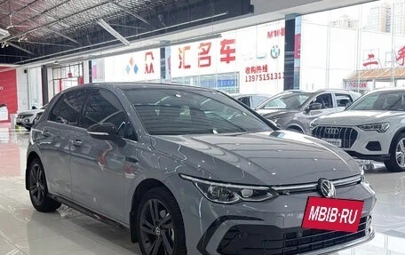 Volkswagen Golf VIII, 2022 год, 2 100 000 рублей, 3 фотография