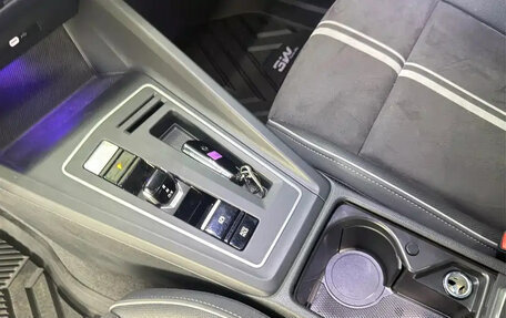 Volkswagen Golf VIII, 2022 год, 2 100 000 рублей, 12 фотография