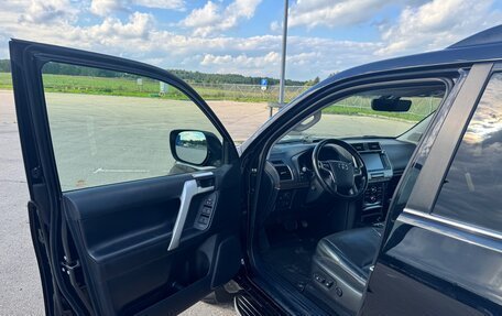 Toyota Land Cruiser Prado 150 рестайлинг 2, 2019 год, 4 900 000 рублей, 9 фотография