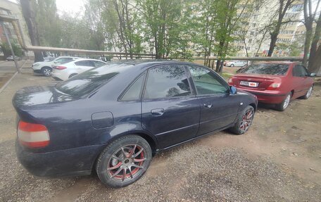 Audi A4, 1999 год, 610 000 рублей, 4 фотография
