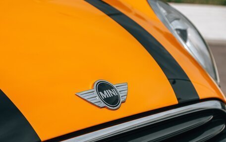 MINI Hatch, 2017 год, 1 850 000 рублей, 8 фотография
