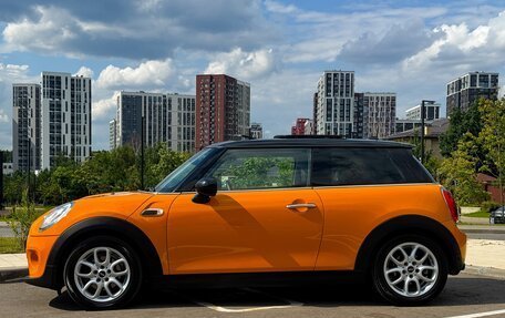 MINI Hatch, 2017 год, 1 850 000 рублей, 11 фотография