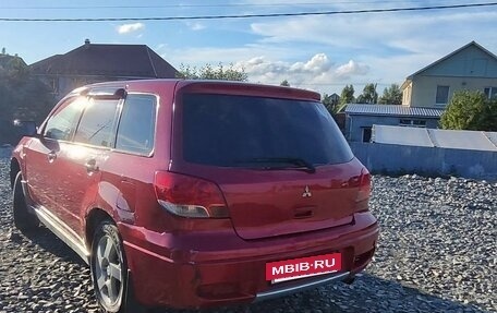 Mitsubishi Outlander III рестайлинг 3, 2002 год, 370 000 рублей, 3 фотография